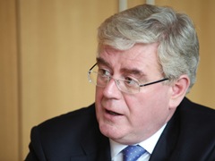 Eamon Gilmore - Aiming for the top