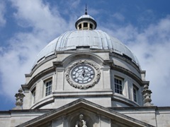 Govt-Buildings-clock