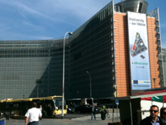 humerto-delagado-rosa-Berlaymont