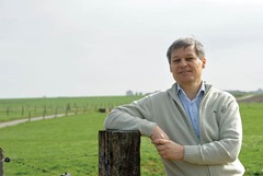 Visit of Dacian Cioloş Member of the EC, to the "Flabat" farm