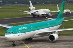 aerlingus plane runway