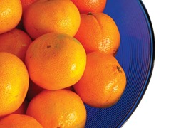 oranges in bowl