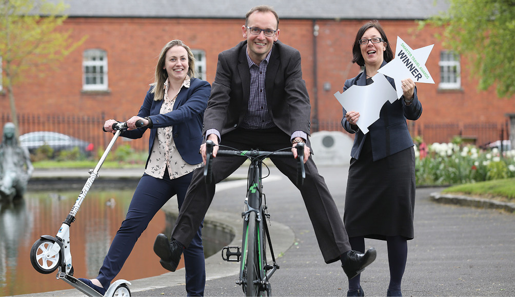 Anne Graham with Aimee Reed representing Northern Trust Limerick and Ivan Griffin representing UCD, winners of the recent NTA Smarter Travel Awards.